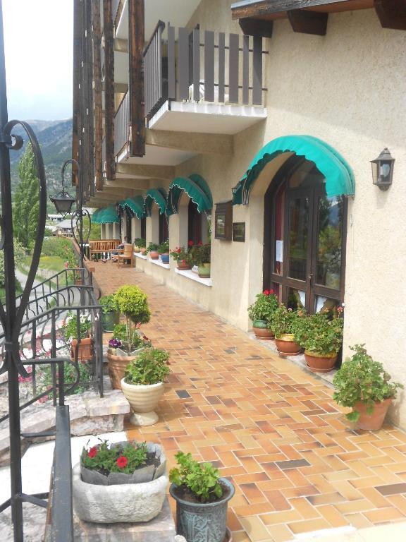 Hotel Les Barnieres กิลเลสตร์ ภายนอก รูปภาพ